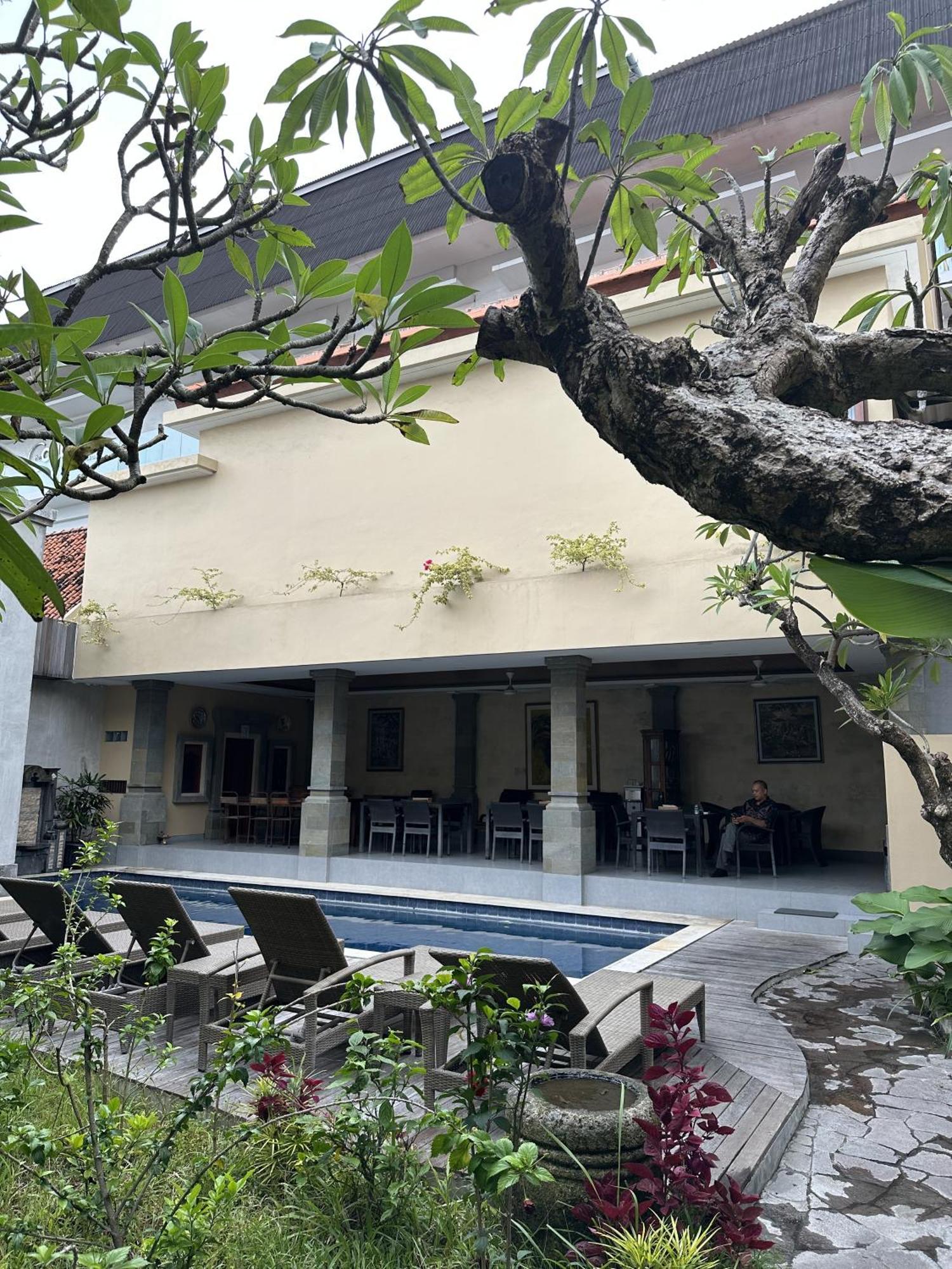 Villa Bunga Hotel Seminyak  Exterior photo
